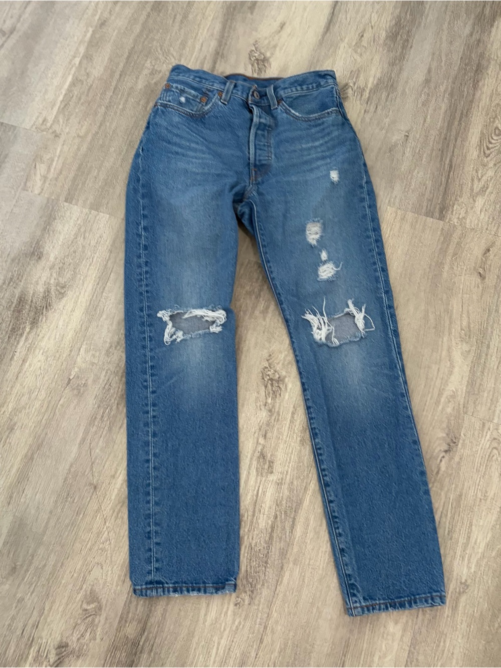 Levis 501 Original Fit Jeans Women 26x30 Blue Denim Cotton mid Rise Button Fly